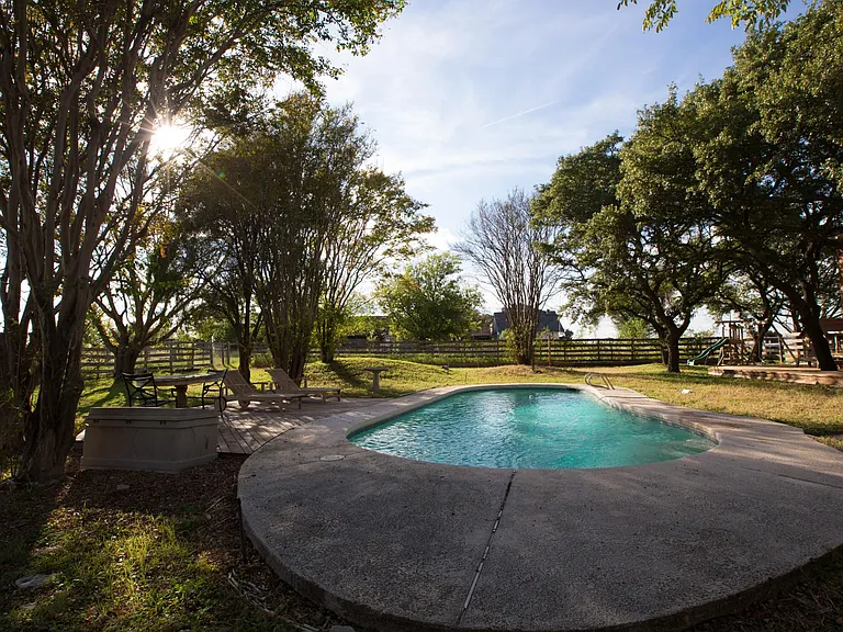 3517 Gattis School Rd — Photo 14