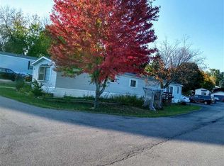 53 Apple Hill Dr, Blue Mounds, WI 53517