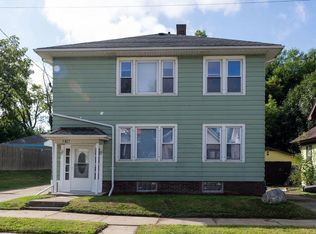 1927 Harriet St, Racine, WI 53404