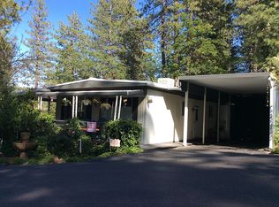 977 Pampas Dr, Grass Valley, CA 95945