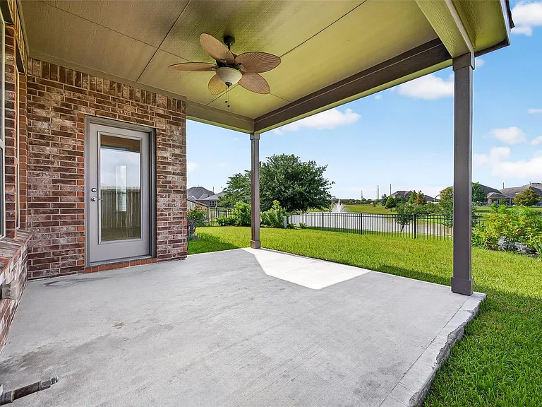 24603 Royal Pike Dr — Photo 40