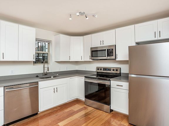 3rd image of 605 Park Ave APT 15