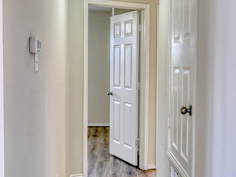 433 Magma Dr — Photo 26