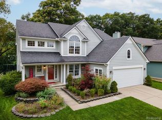 3732 Eaton Gate Ln, Auburn Hills, MI 48326