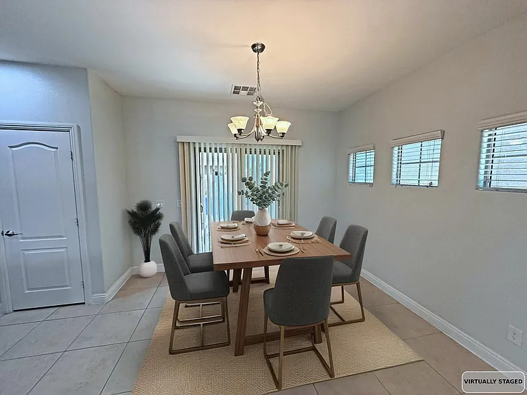 9650 Volk Ave — Photo 11