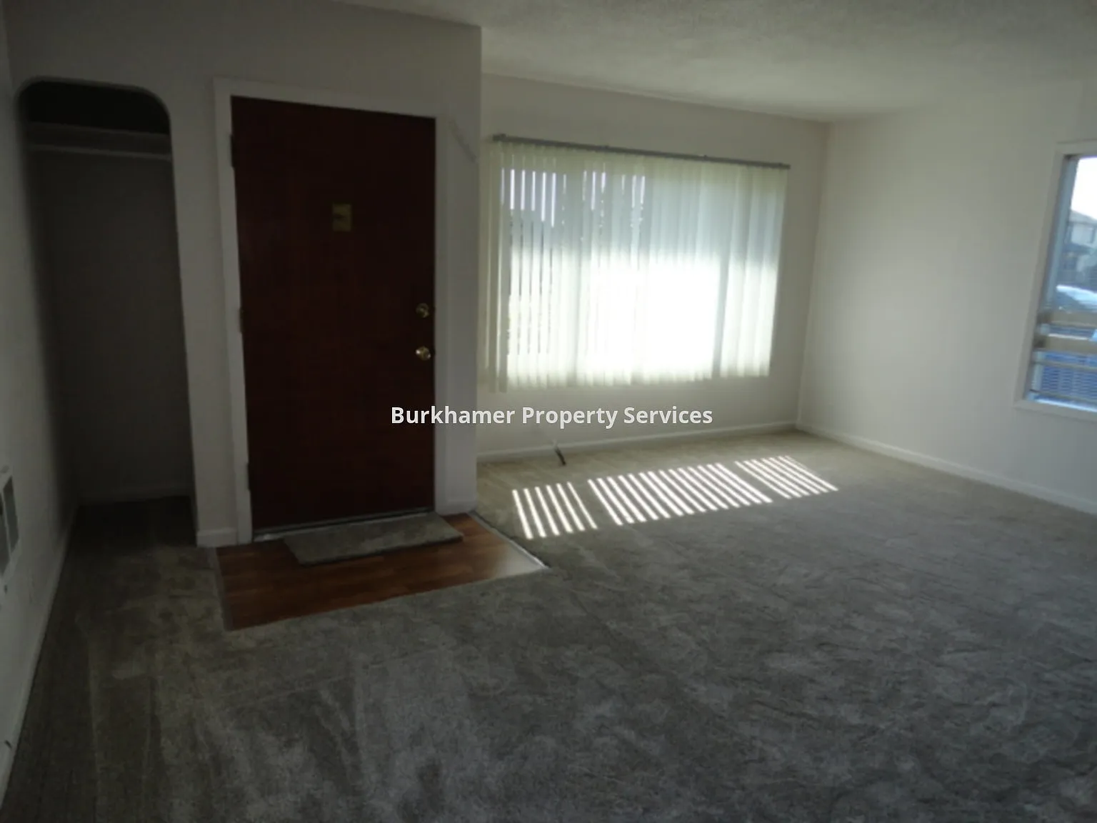 108 E King St Aberdeen, WA. 98520 — Photo 3