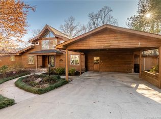 2675 Lakeridge Ct, Nebo, NC 28761