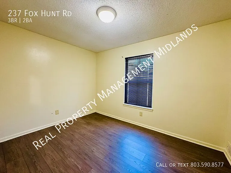 237 Foxhunt Rd — Photo 8