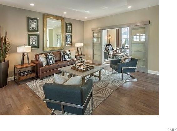 2nd image of 26 Moorland Dr #40