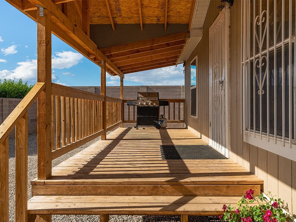 1st image of 1811 Vista Del Valle
