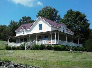 1277 Lloyds Chapel Rd, Mount Carmel, TN 37645