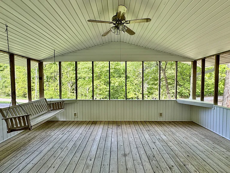 229 Bateman Ln — Photo 25