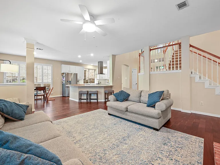 11222 Tracton Ln — Photo 12