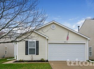 1909 Blue Pine Ln, Indianapolis, IN 46231