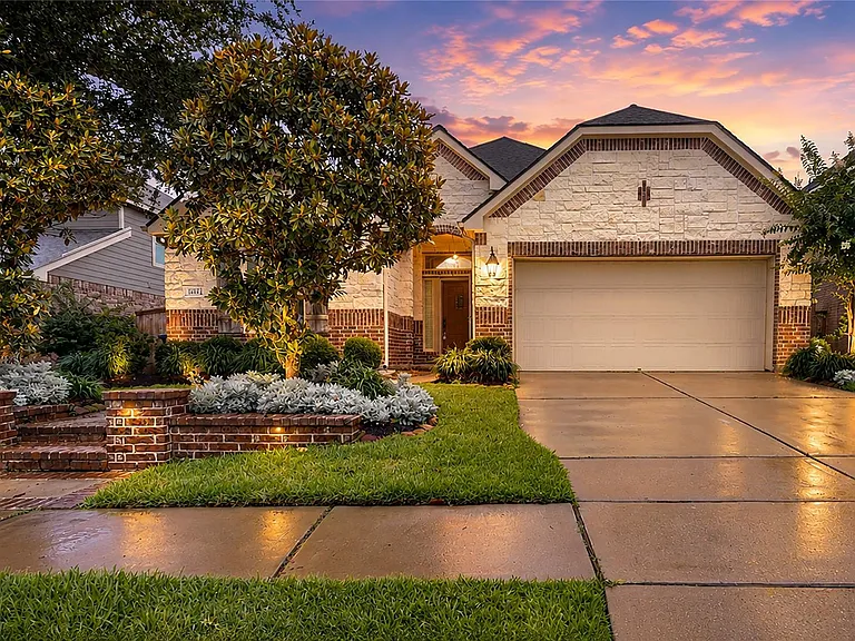 12314 Meadow Breeze Dr — Photo 1