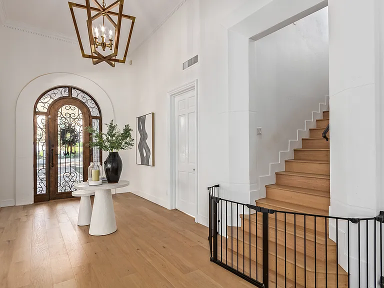 6352 E Vista Dr — Photo 4