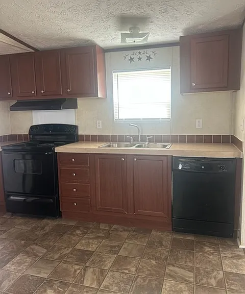 87 Buckingham Ct #7 — Photo 4