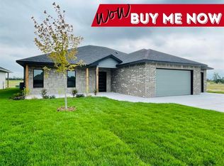 5130 N Lycee Cir, Wichita, KS 67226