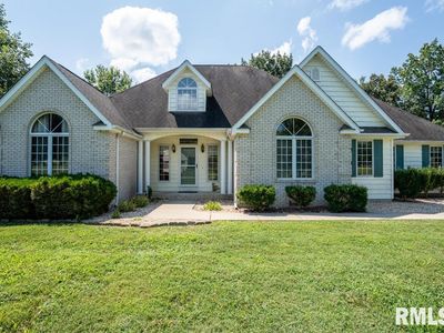 15 Timber Creek Dr, Herrin, IL, 62948