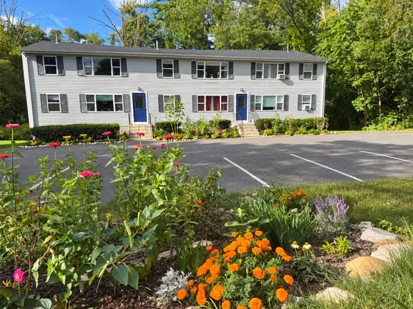 625 Gifford Rd #2S, Westport, MA 02790