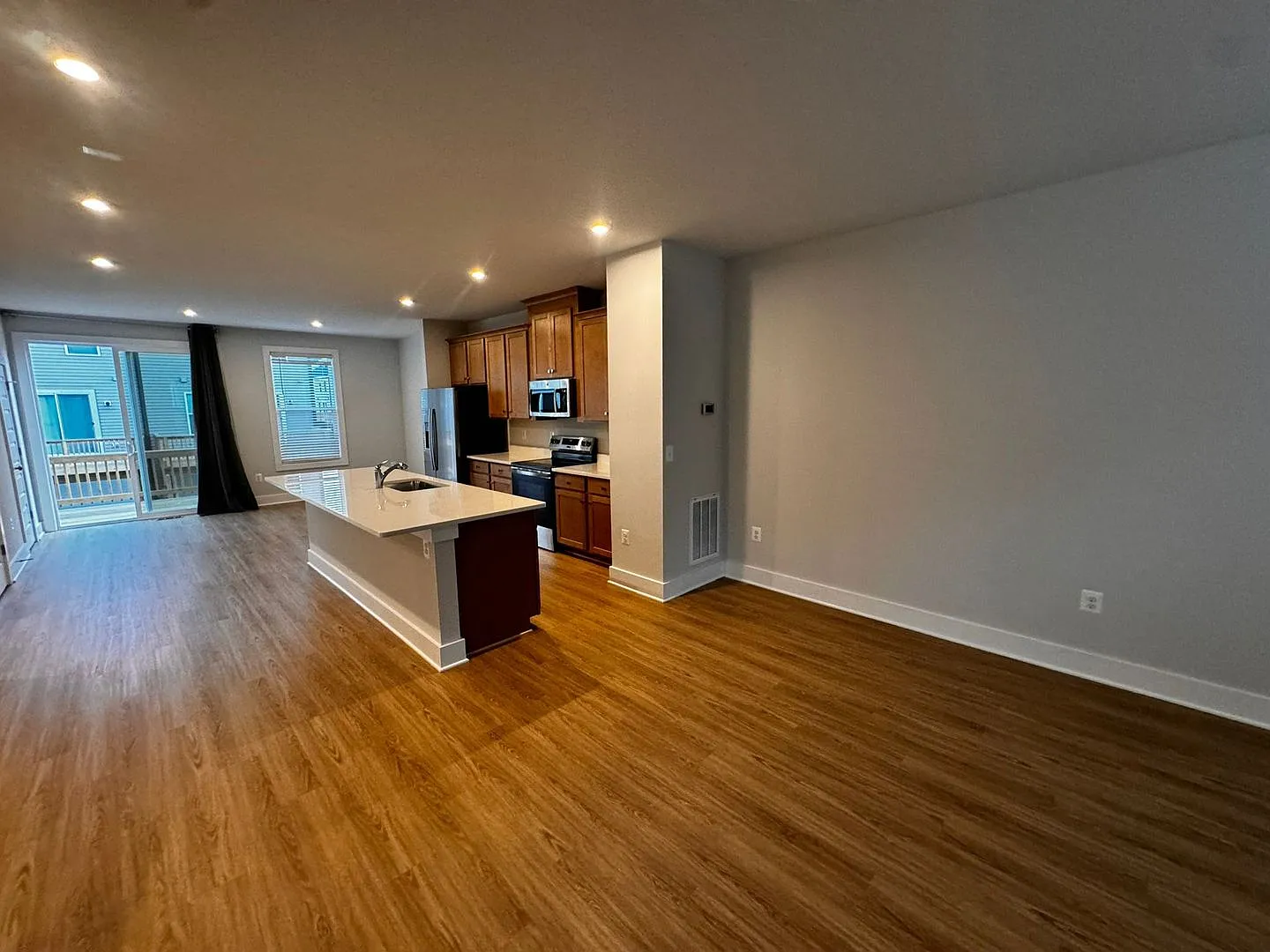 Move In Ready 11/1/2026 — Photo 1