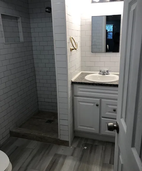 1213 S 9th Ave — Photo 12