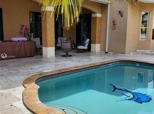 15913 SW 63rd Ter #15913, Miami, FL 33193