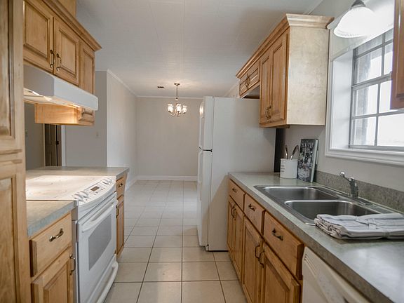 4th image of 3011 Anna Dr