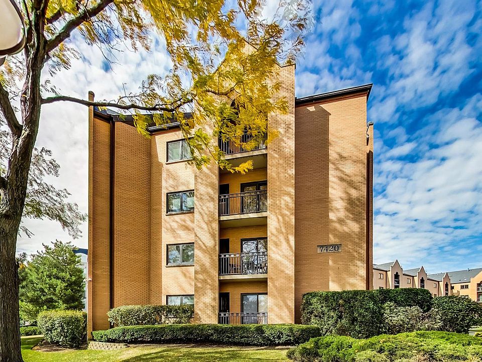 1st image of 7420 W Lawrence Ave Unit 304