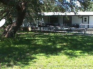 116 Oak Hills Rd, Pipe Creek, TX 78063