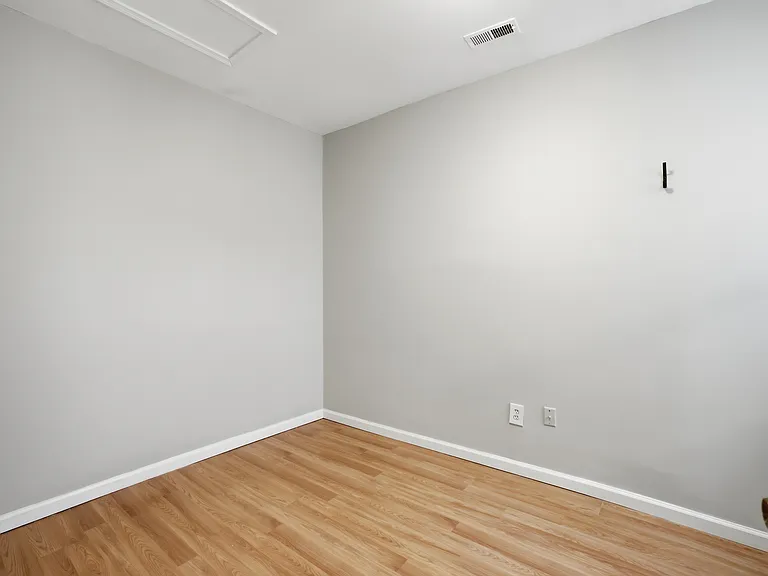 1320 Florida Ave NE — Photo 30