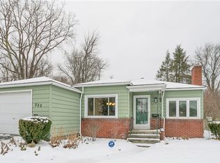 222 Maiden Ln, Rochester, NY 14616