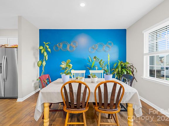 5th image of 7741 Stonehouse Dr