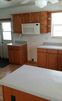 4th image of 11510 Laertes Ln