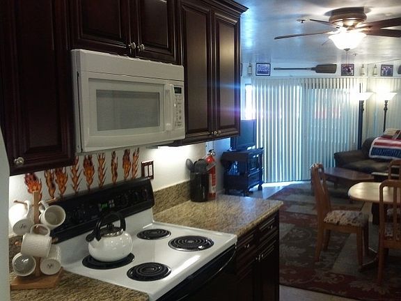 5th image of 4465 Ocean Blvd Unit 5