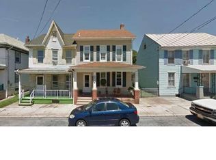 151 W Franklin St, Womelsdorf, PA