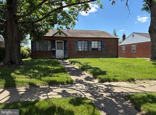 215 Sykes Rd, New Castle, DE 19720