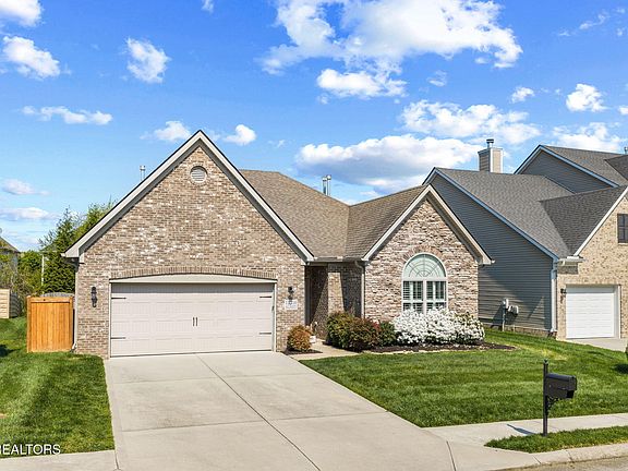 3rd image of 12710 Sailpointe Ln