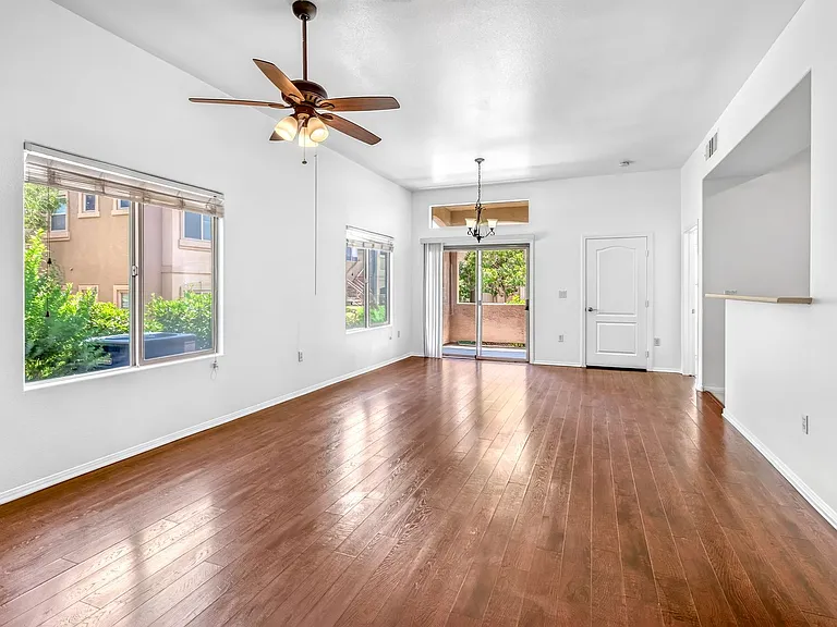 8985 S Durango Dr #1167 — Photo 6