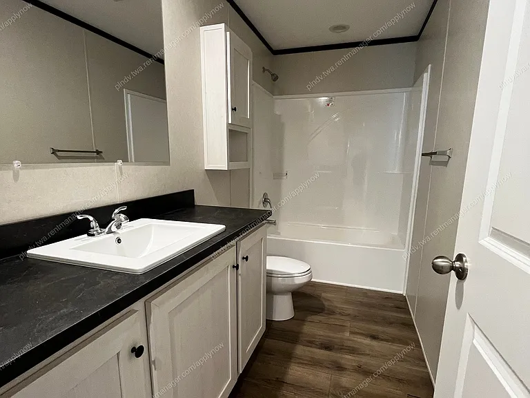 4119 W 50th St #4 — Photo 7