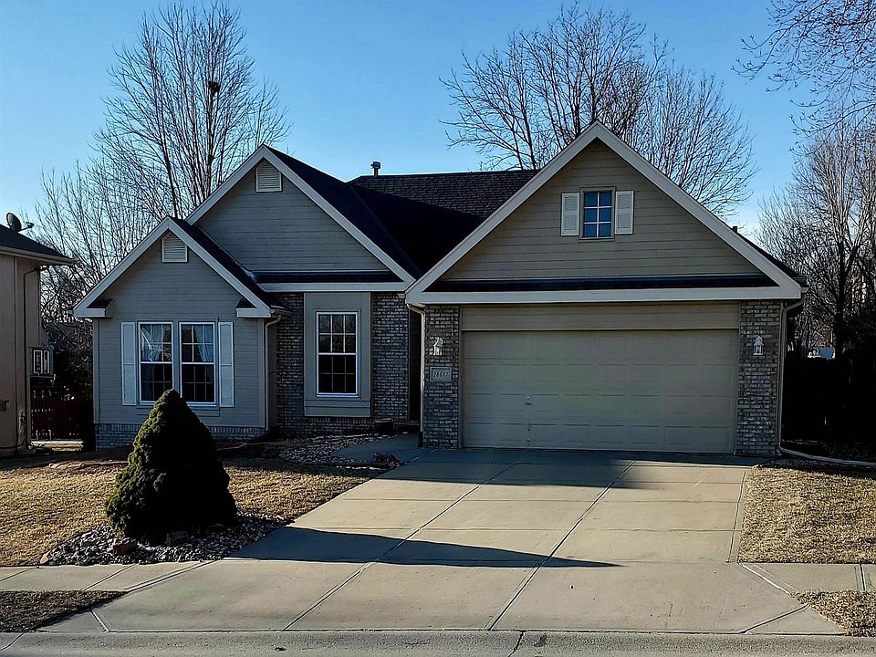 1st image of 18607 Jackson Cir