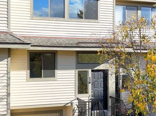 Chesterfield Ii, Stamford, CT 06905