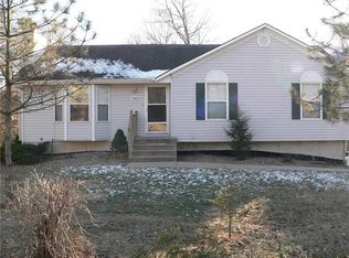 17909 E Hidden Valley Rd, Independence, MO 64057