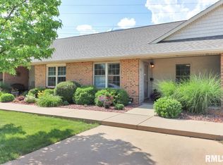 634 N 3rd Ave, Morton, IL