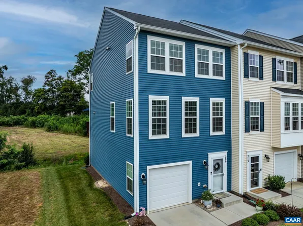 209 Willowshire Ct, Waynesboro, VA 22980