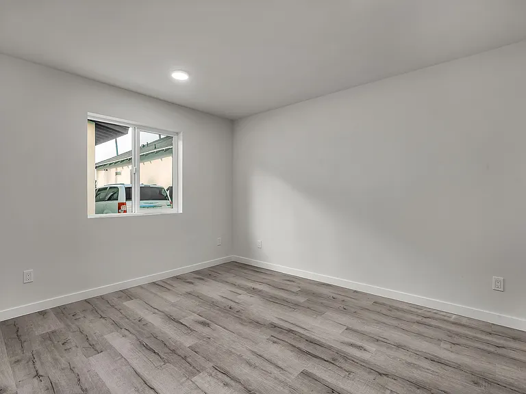 5844 Denver Ave #A — Photo 5