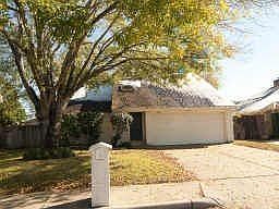 5th image of 3811 Cedar Valley Dr