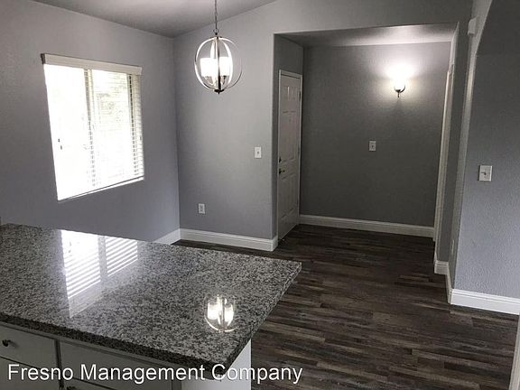 4th image of 1565 W Swift Ave #203