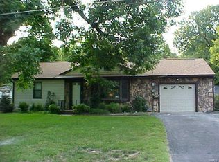 2225 E A St, Belleville, IL