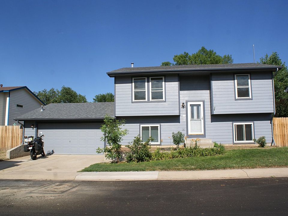1st image of 260 Cherry Ave
